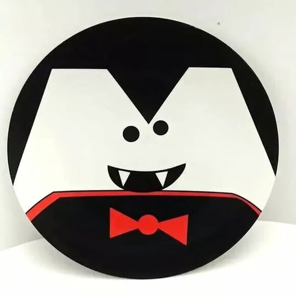 Holiday Home Halloween Set of Two Halloween Dracula 8” and 9'' Plates - Picture 1 of 7